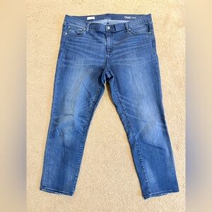 Gap Girlfriend 1969 Mid-Rise Jeans | Size 33